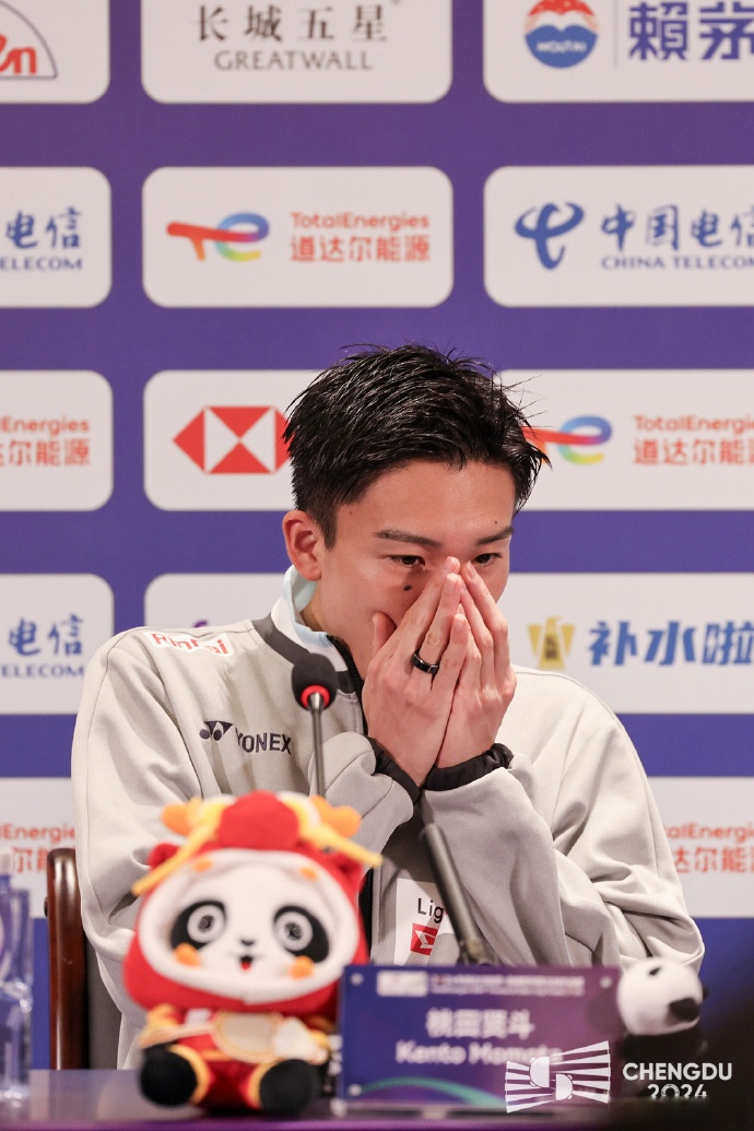 关于泰国队轻取马来西亚队，桃田贤斗点燃赛场的信息