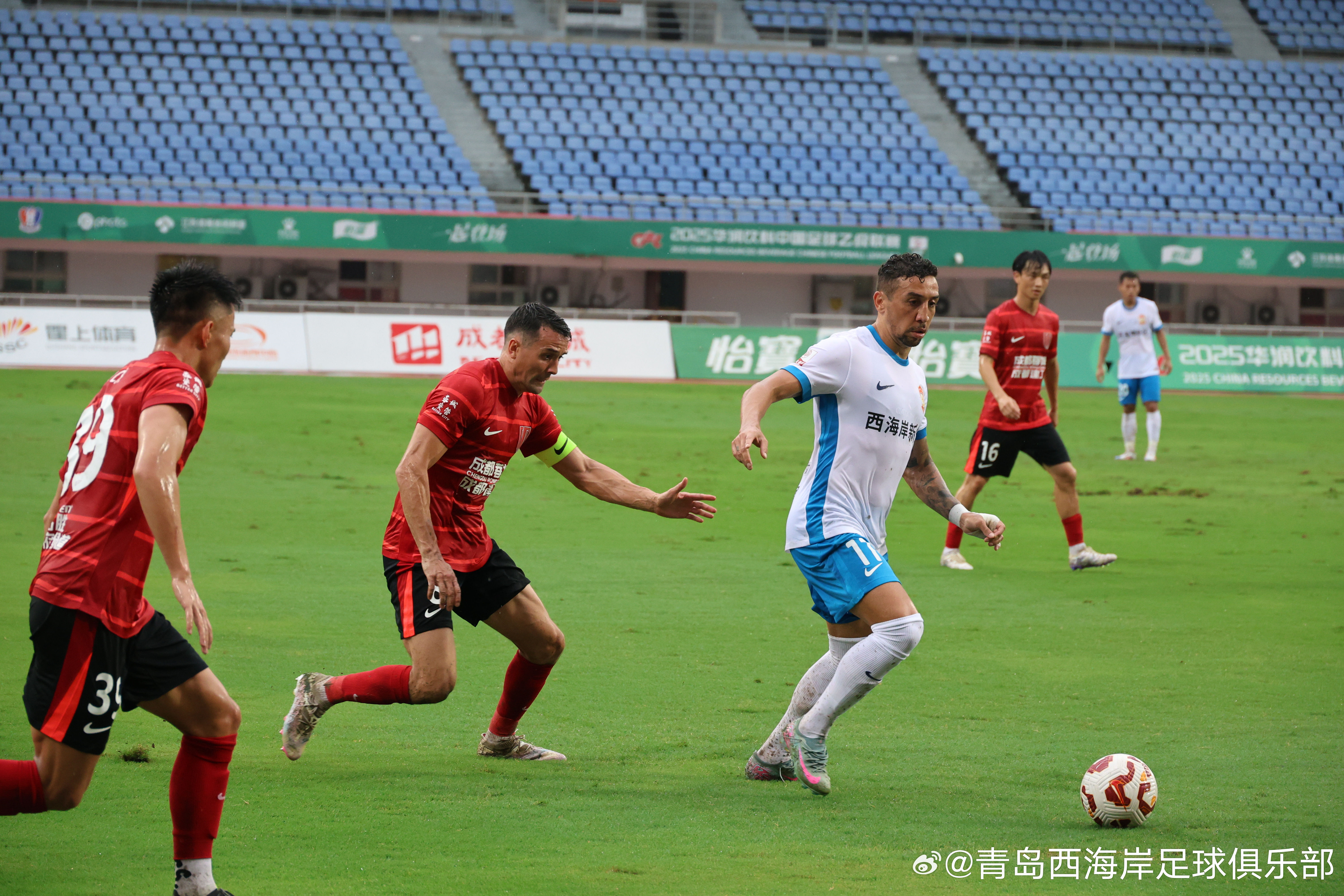 青岛队实力不俗，期待在场上表现出色的简单介绍