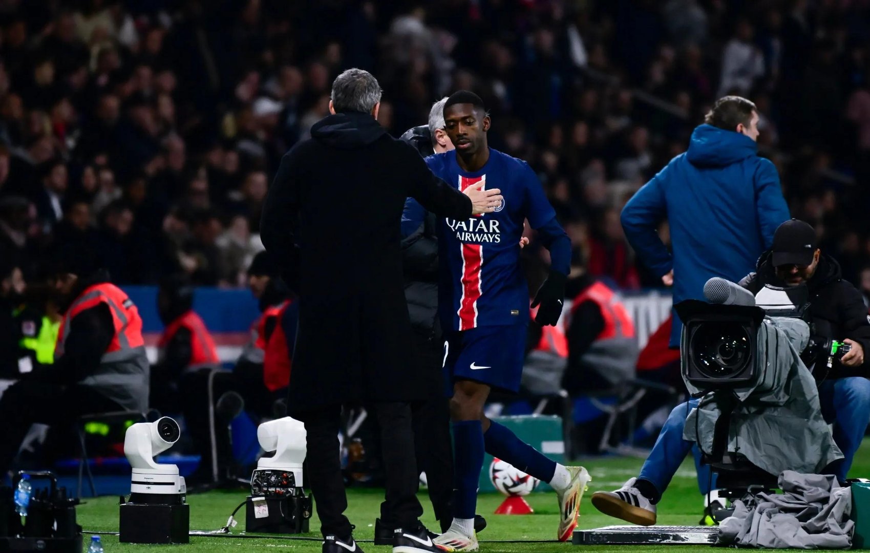 曼城惊险胜出，晋级欧冠四分之一决赛将对抗巴黎圣日耳曼的简单介绍