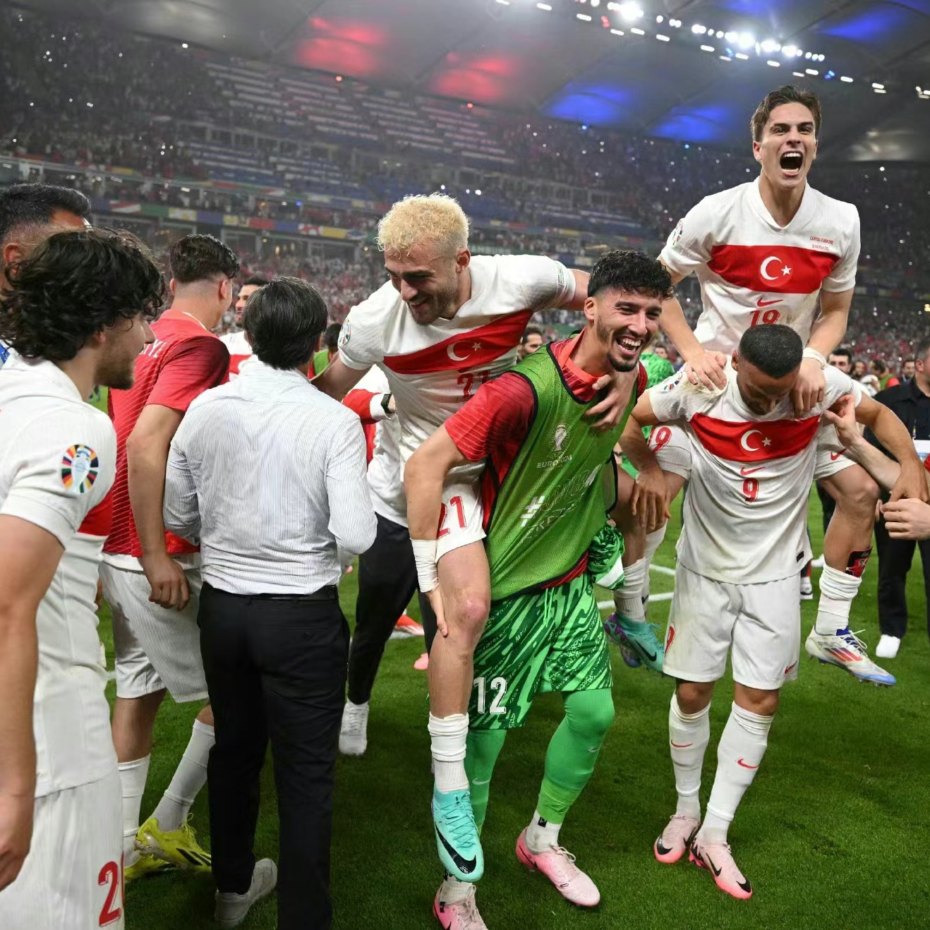 包含欧预赛:连胜无人能敌,实力的碾压不容小觑!的词条 包含欧预赛:连胜无人能敌,实力的碾压不容小觑!的词条