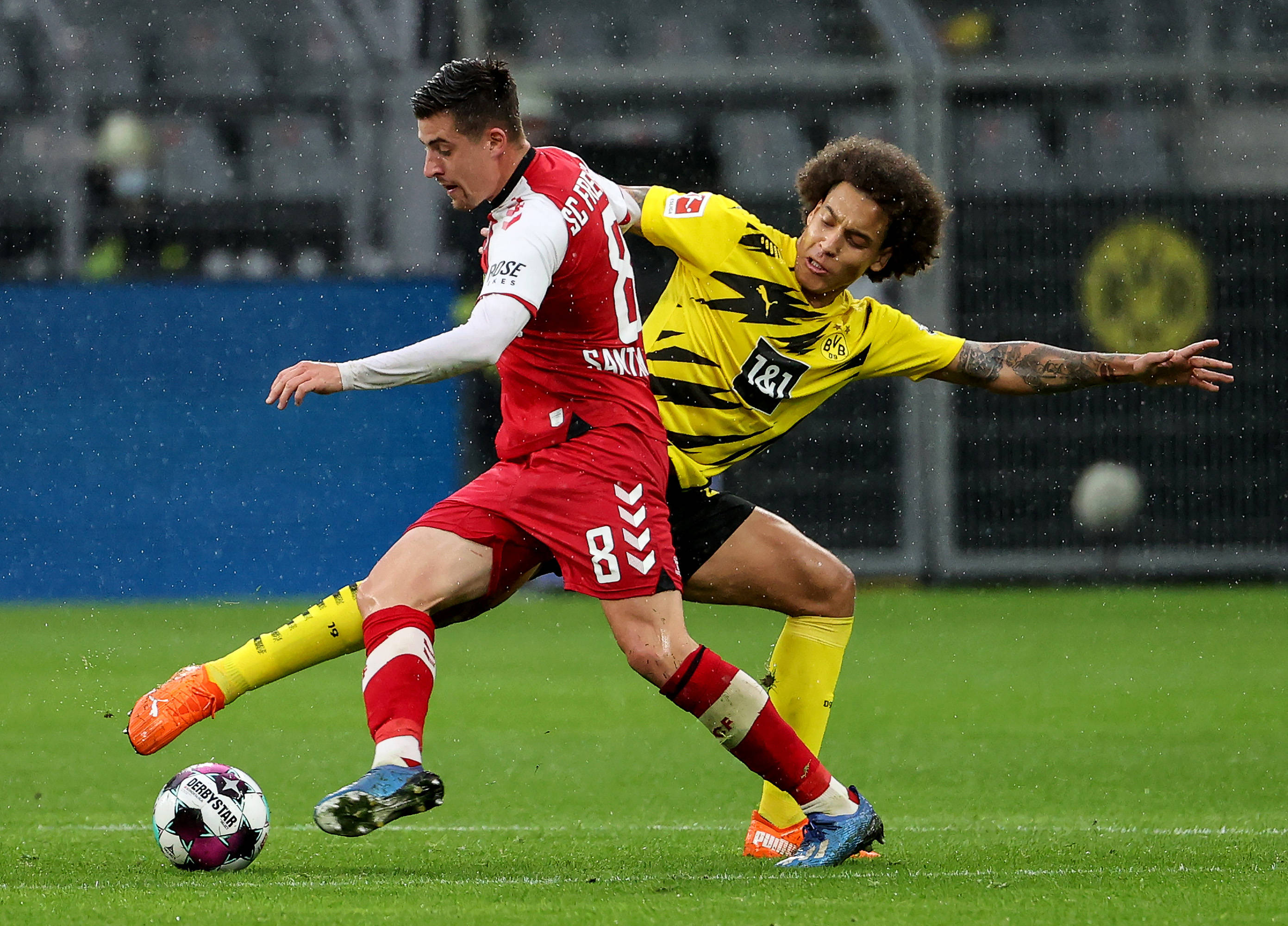 开云体育入口-弗赖堡队在最近的比赛中斩获三分