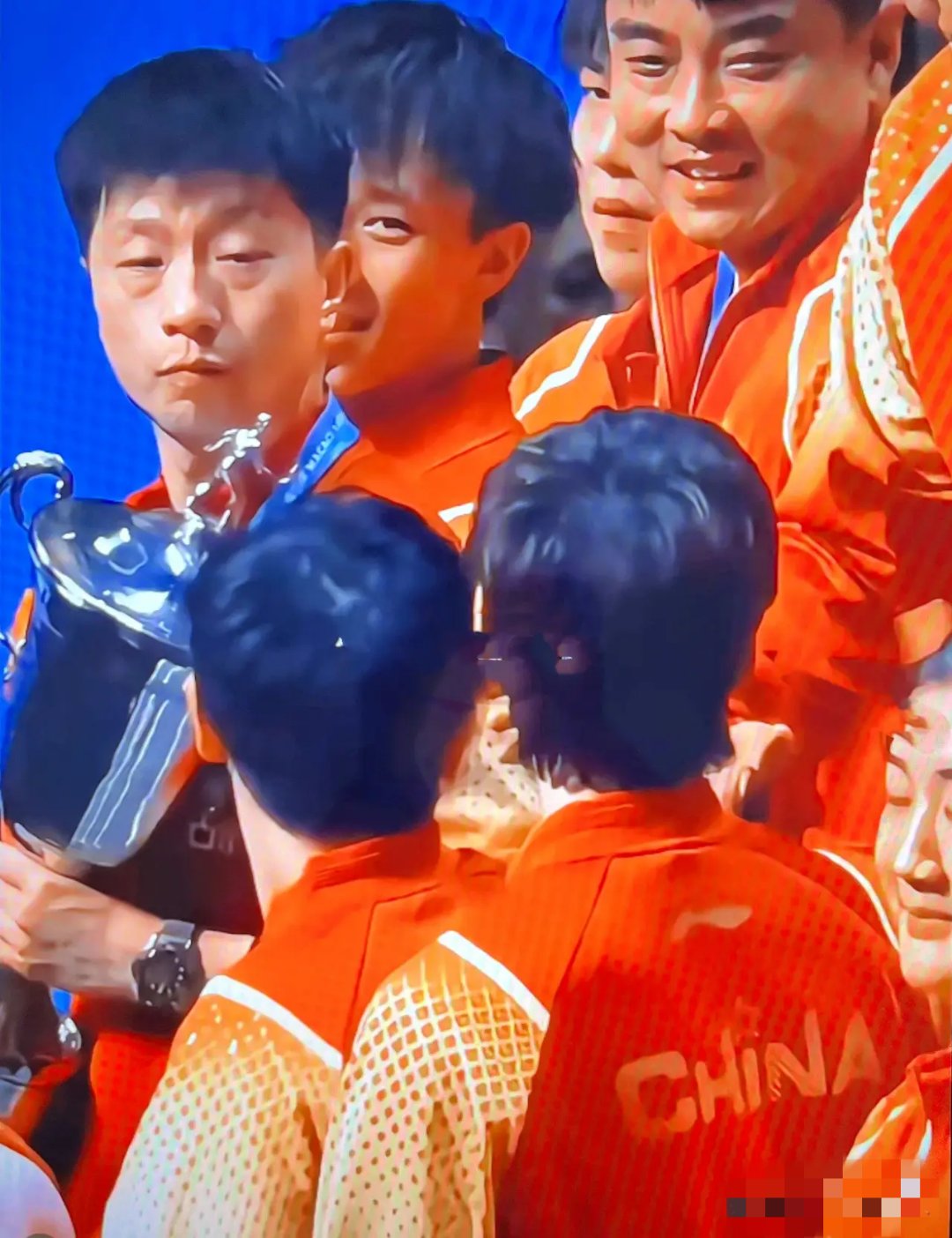 包含葡萄牙队轻取法国队，王皓惊艳四座的词条