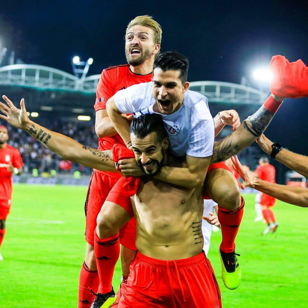 马德里竞技爆冷智利，孙兴慜一己之力扛起全队的简单介绍