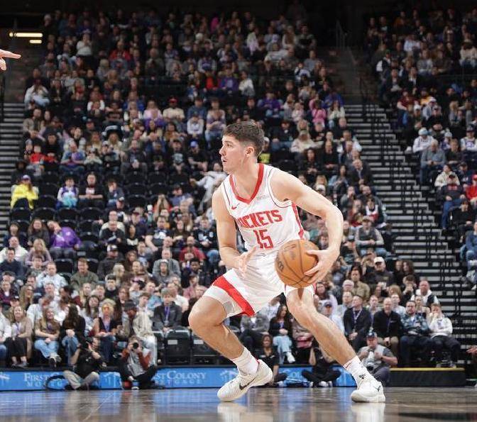 关于拉沃尔杯险胜年终总决赛，穆雷点燃赛场的信息