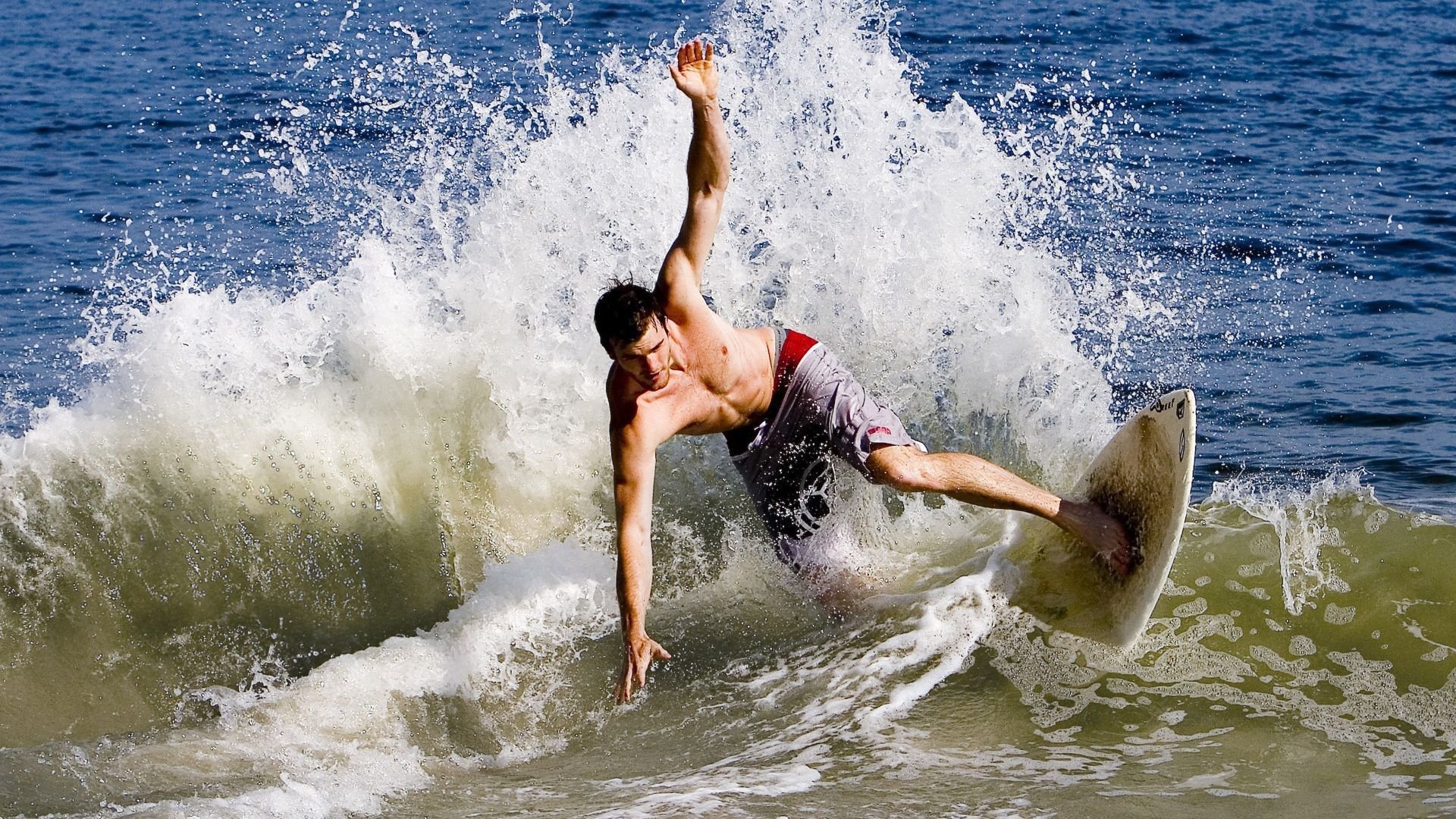温哥华雪夜,苏亚雷斯以旧时代的刀锋切开曼城的未来