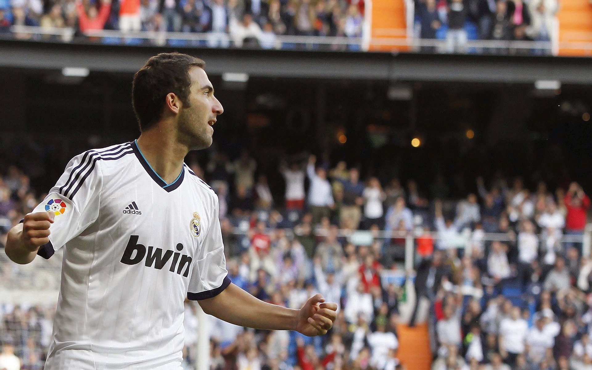 世界排名争夺战之夜，卢卡库彻底打爆防线，书写个人传奇